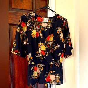 Blue Rain women’s top size LG